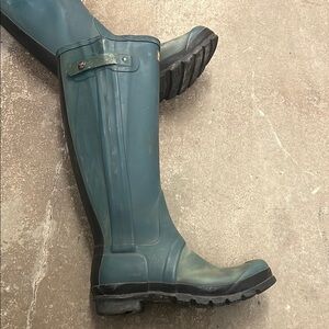 Hunter wellington adjustable with‎ zipper green Tall Rain Boots